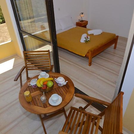 Alexandra Apartments Melikia Екстер'єр фото