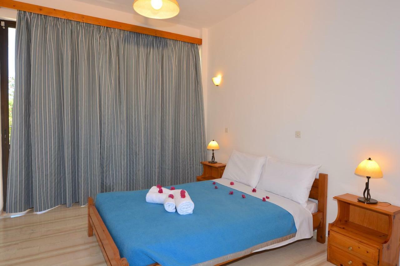 Alexandra Apartments Melikia Екстер'єр фото