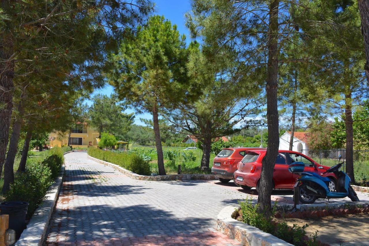 Alexandra Apartments Melikia Екстер'єр фото